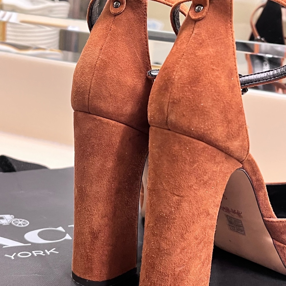 COACH Chrystie Lux Suede Brown Saddle Platform Chunky Heel Pump Womens Size 9 - Picture 2 of 3